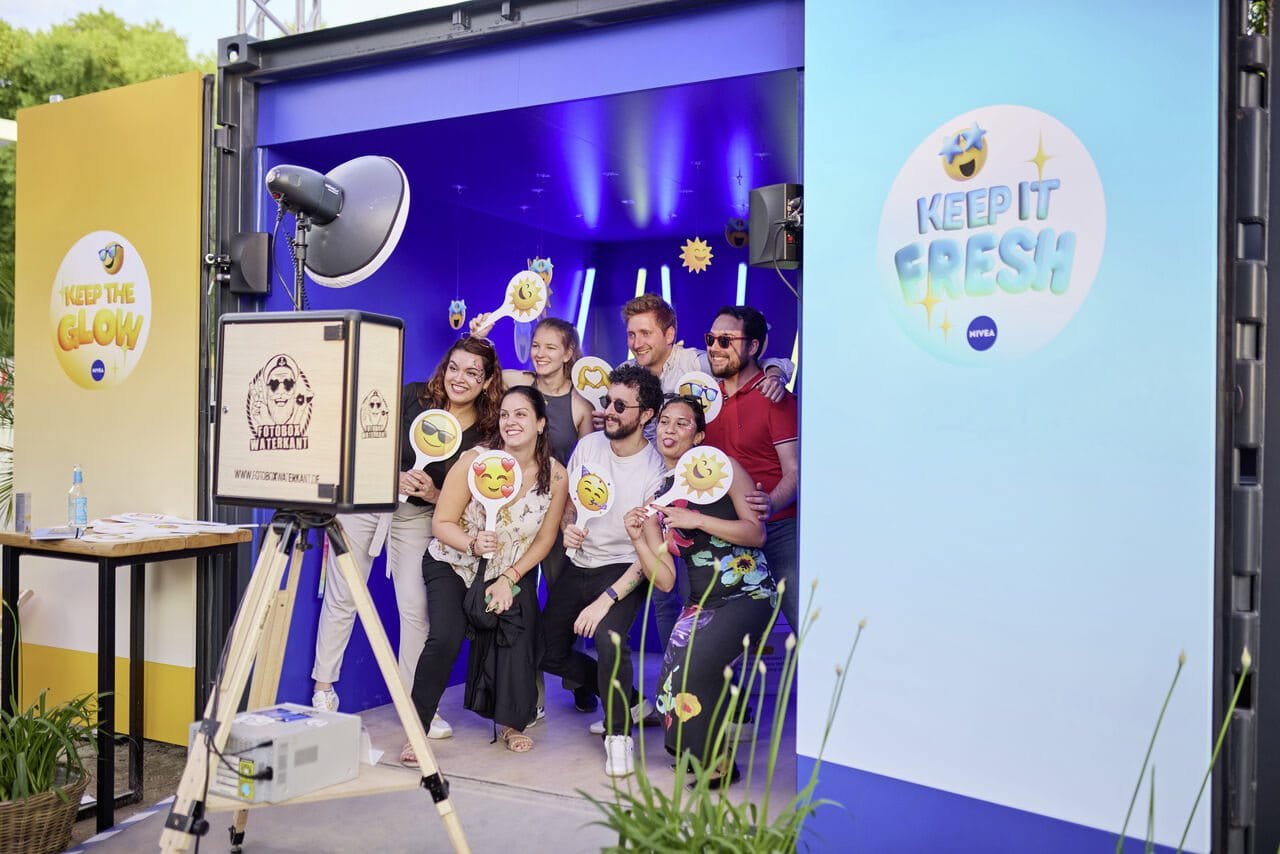 At the Summer Event, we enjoy the sun, good vibes and special moments together – that is what working with us is all about.