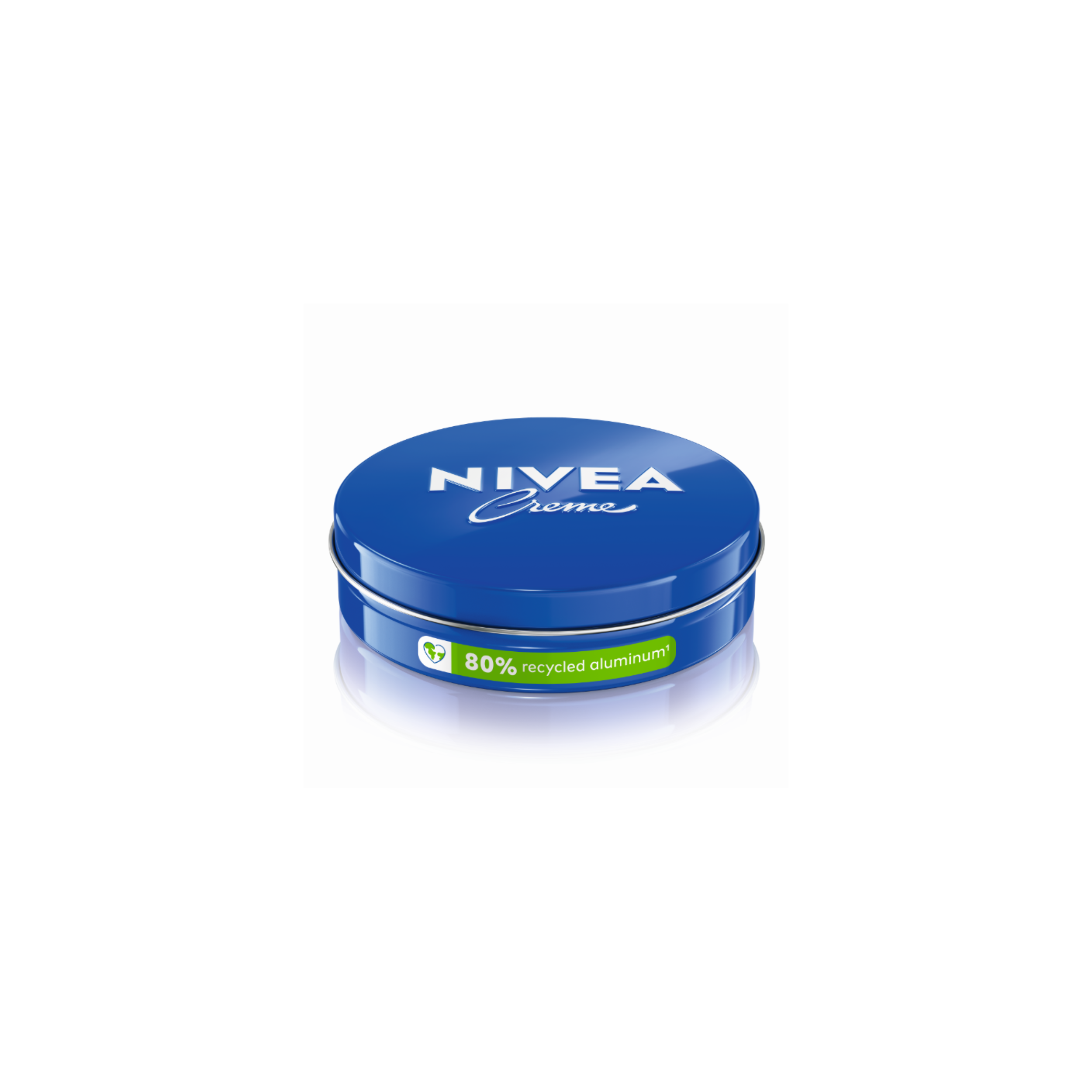 Close-up of a blue NIVEA Creme tin with a label indicating ‘80% recycled aluminum’ on the side.